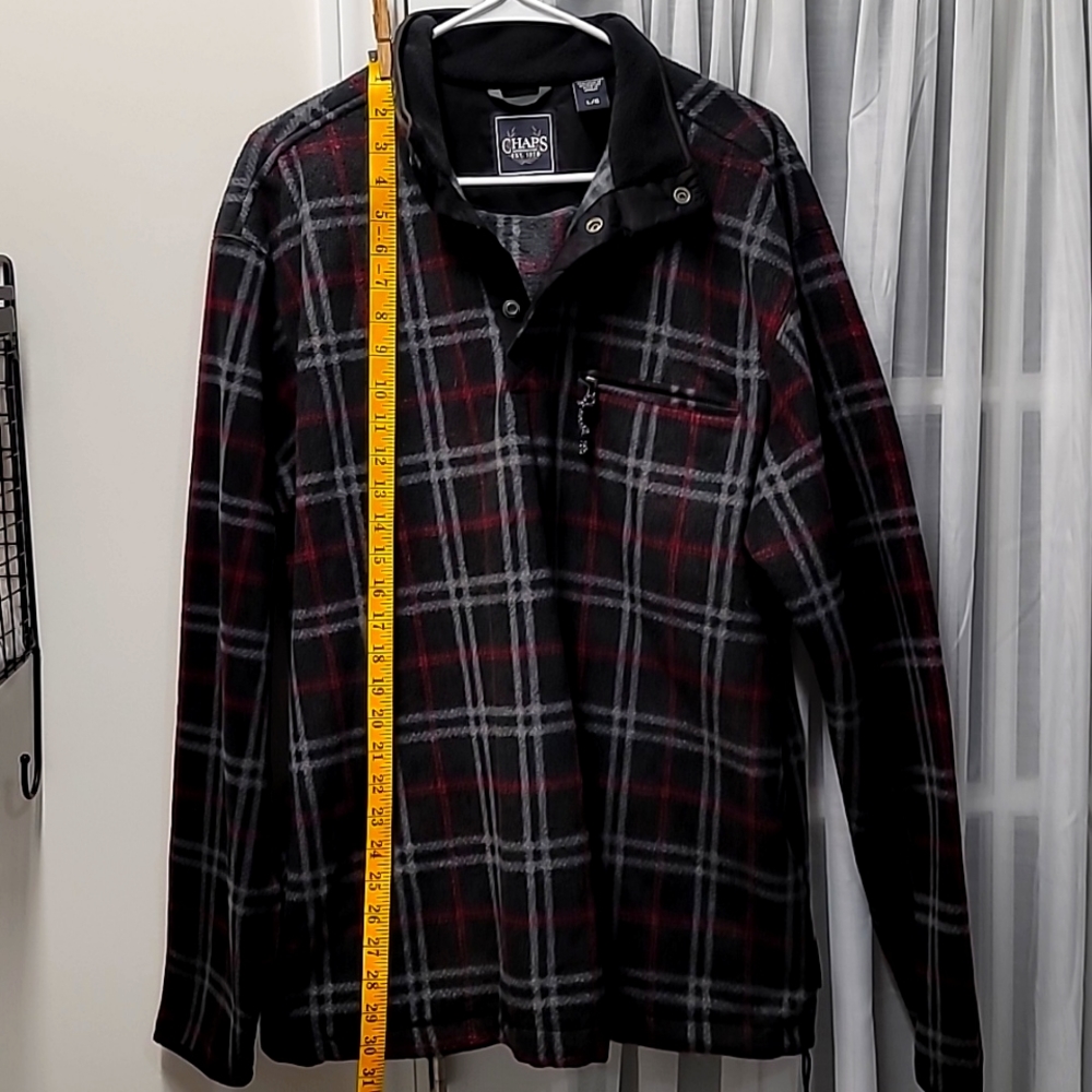 Chaps Fleece pullover Men's Large.